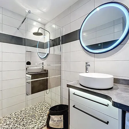 Le Brasilia - 4 Pers - 10 Min Palais - Climatise - Centre * Cannes