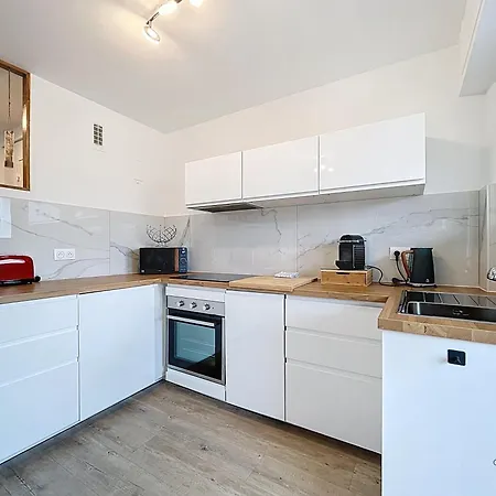 Appartement Le Brasilia - 4 Pers - 10 Min Palais - Climatise - Centre